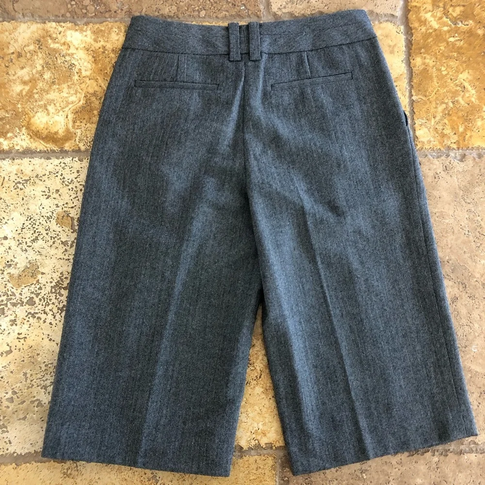 BANANA REPUBLIC - NWT WOOL BERMUDA SHORTS + MARTIN FIT/WOMENS SIZE 8